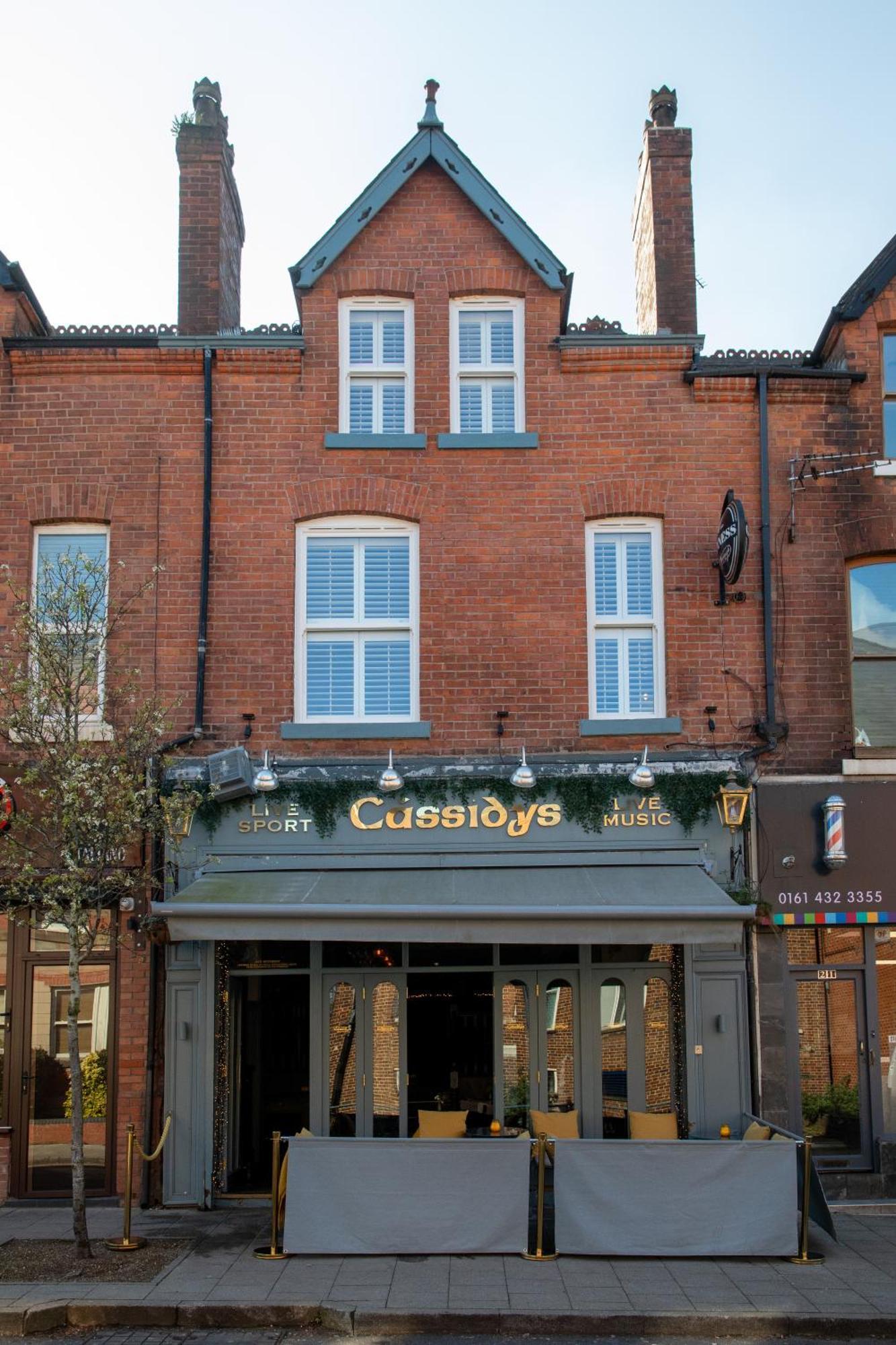 The Cassidys Inn ストックポート エクステリア 写真